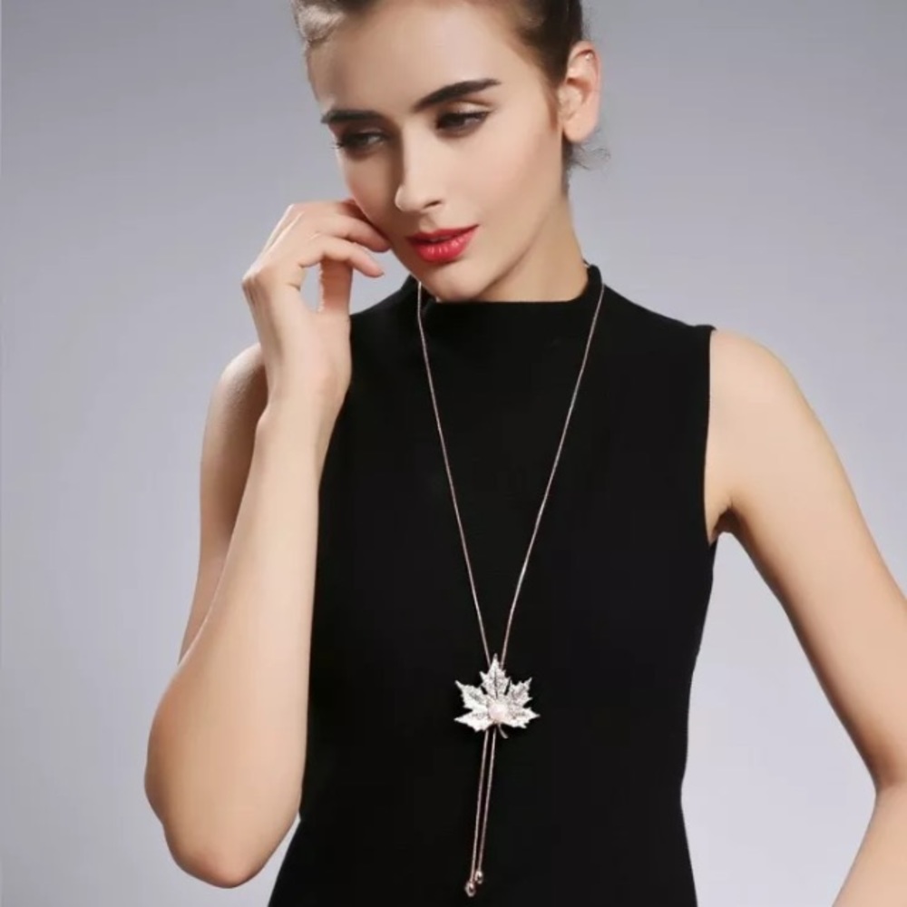 ❤️gorgeous maple leaf silver long necklace